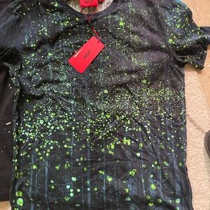 HUGO Men's Black t-shirt Tee with Green Graphic